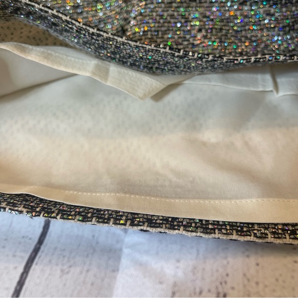 Club Monaco Women's Skirts Club Monaco Glitter White Leather Mini Skirt - Picture 7 of 10